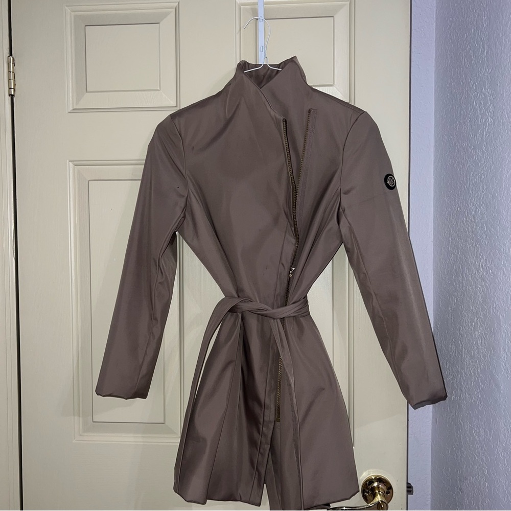 Beige/Brown Trenchcoat - Picture 2 of 8